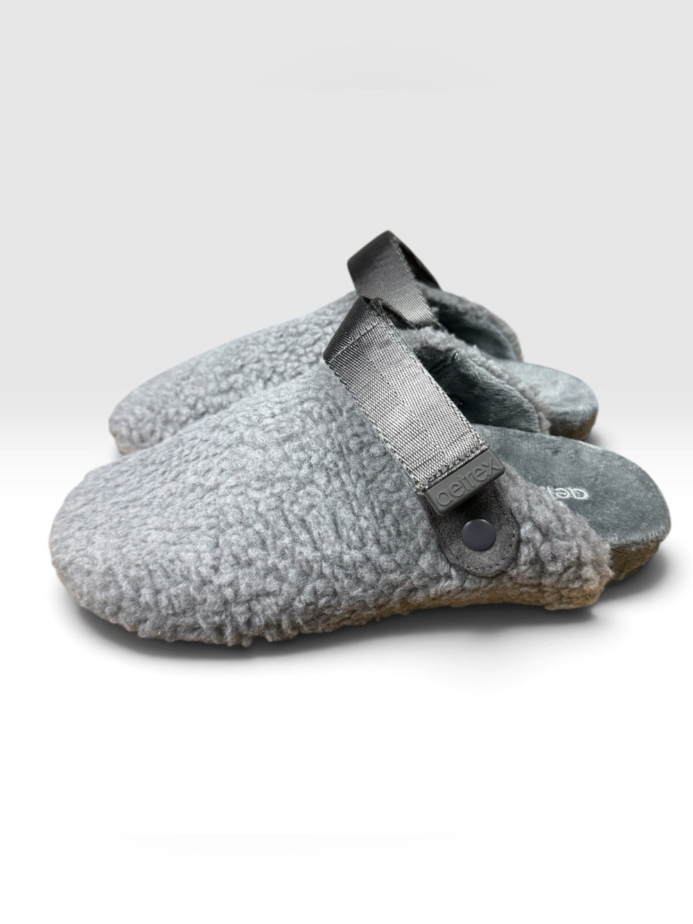 Aetrex Millie Gray Fuzzy Clog Slippers Women 9-9.5 EU 40 Adjustable Strap